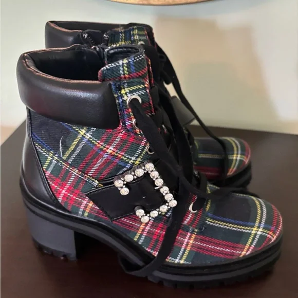 Plaid Lace-Up Boots with Black Straps - Picture 7 of 7